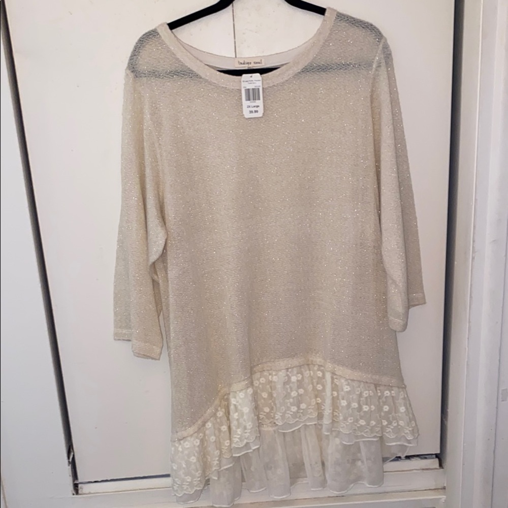 Elegant Cream Top with Lace Hem